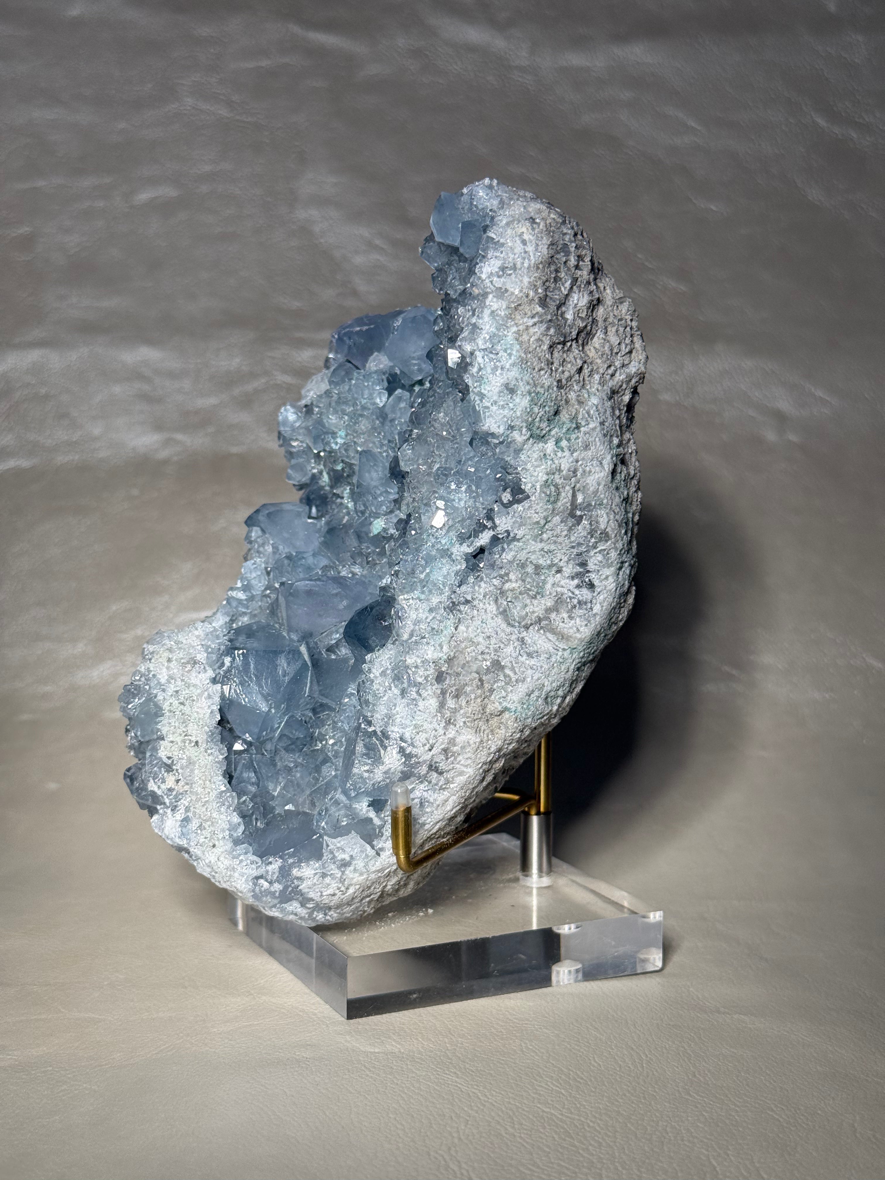 Celestite Large